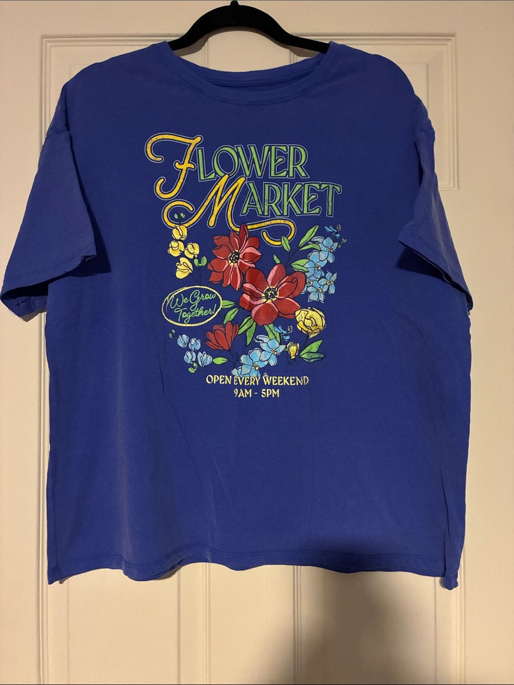 Graphic tee shirt